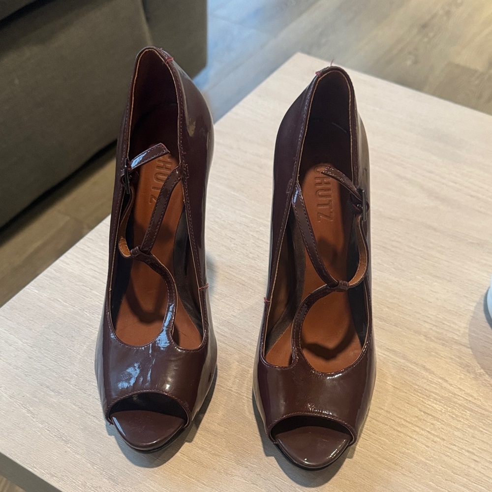 Schultz Dark Red Peep-Toe Heels